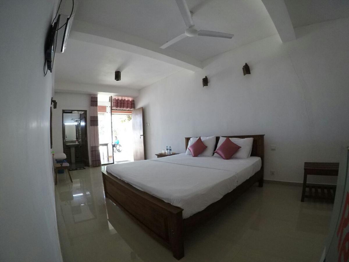 Dasa Beach View Habaraduwa Central Exterior foto
